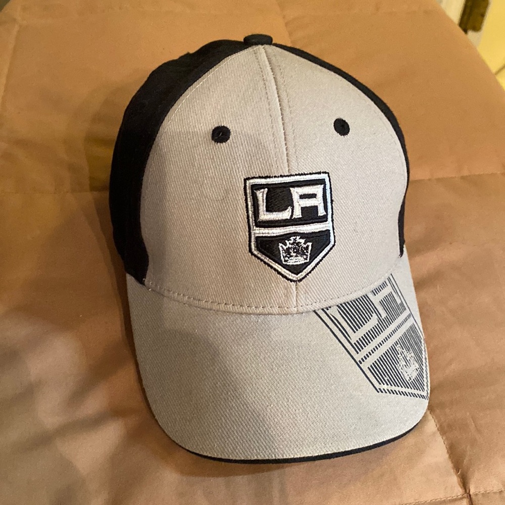 LA Kings NHL Adjustable Hat